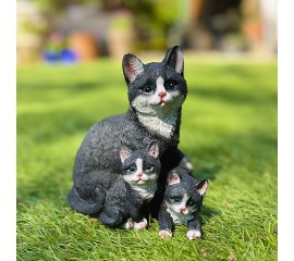 Фигурка "Реалистиная кошка с котятами", черные