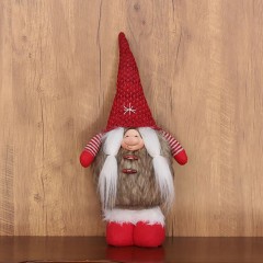 Игрушка "Гном девочка"  40 см