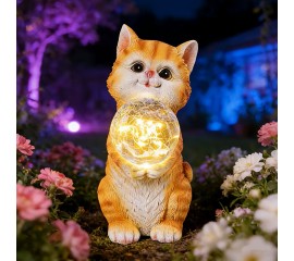 Садова фігурка "Котик з кулею" 20 см, на сонячній батареї