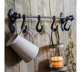 Чугунная вешалка с крючками в стиле лофт